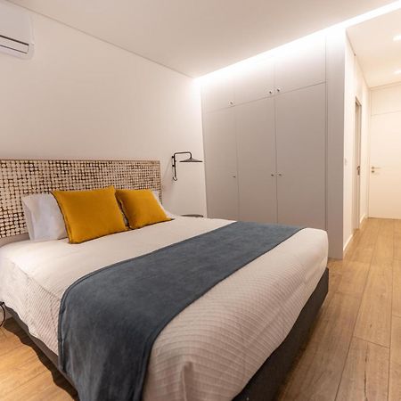 Brum Design Apartments ปอนตาเดลกาดา ภายนอก รูปภาพ