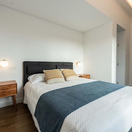Brum Design Apartments ปอนตาเดลกาดา ภายนอก รูปภาพ