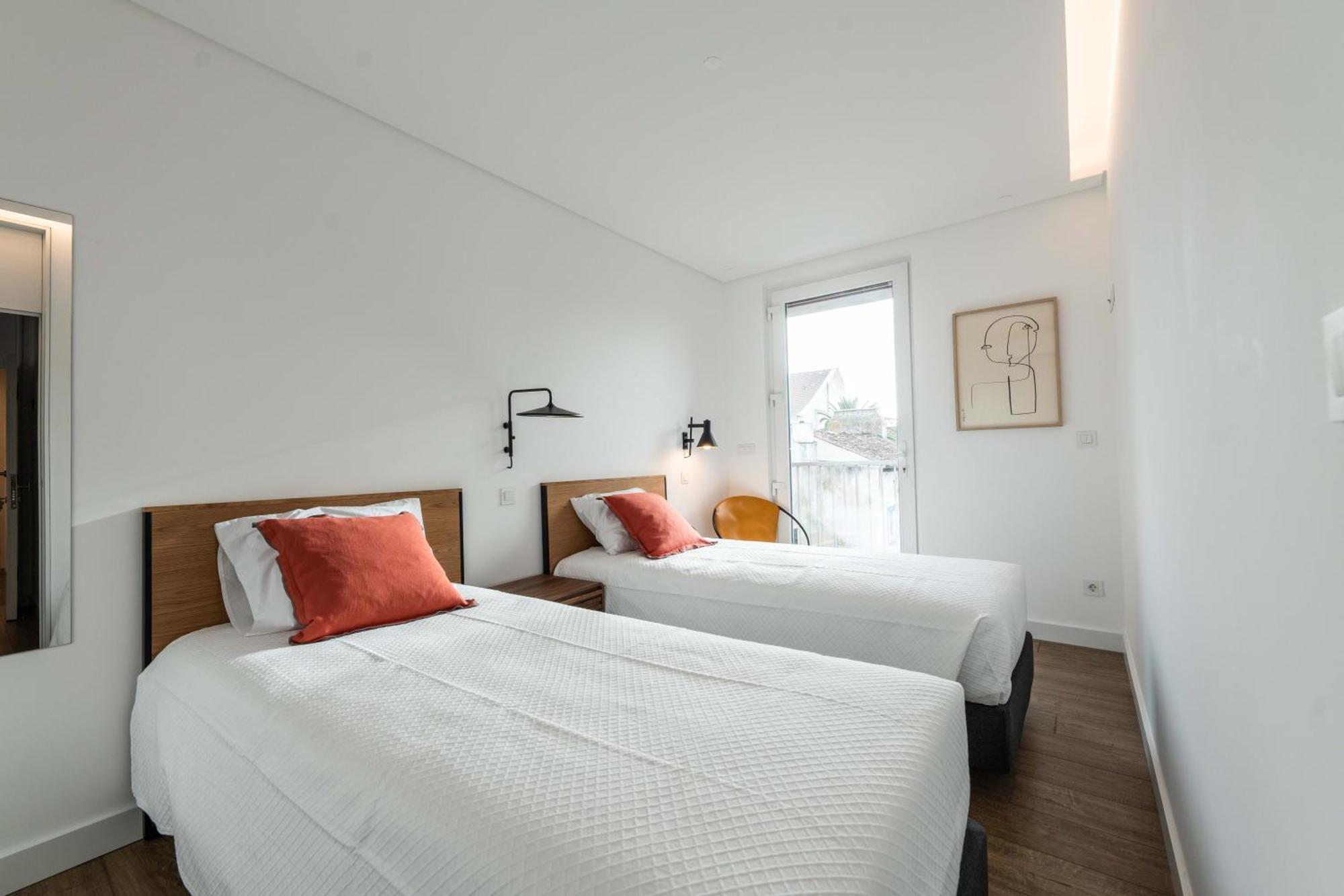 Brum Design Apartments ปอนตาเดลกาดา ภายนอก รูปภาพ