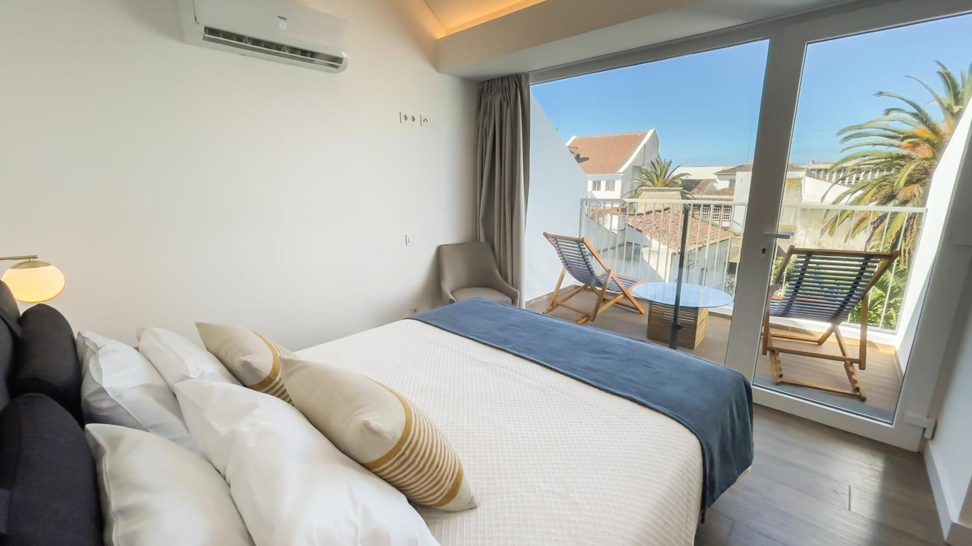 Brum Design Apartments ปอนตาเดลกาดา ภายนอก รูปภาพ